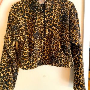Leopard print cropped quater zip fleece